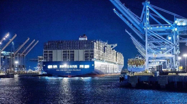 南宫浅谈露天料场港口关闭题目标实验办法